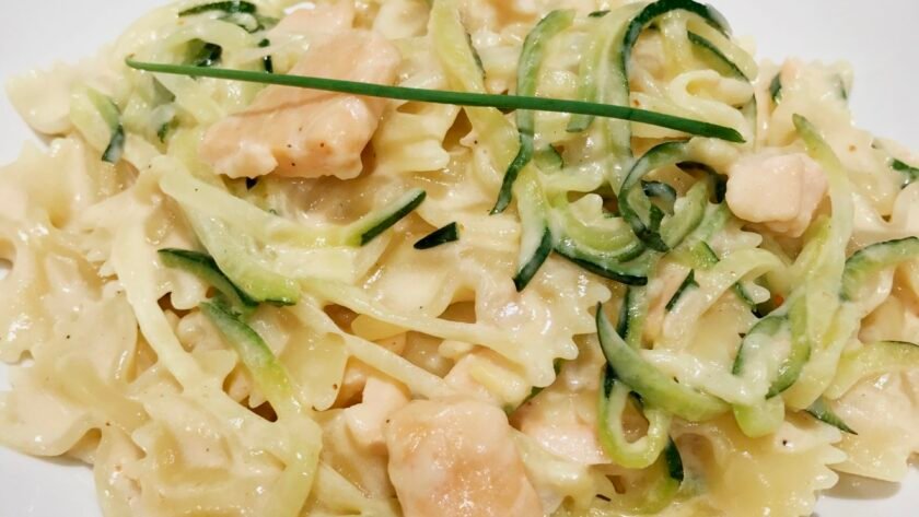 Smoked Salmon Farfalle with Zucchini Spaghetti - foodydelice.com